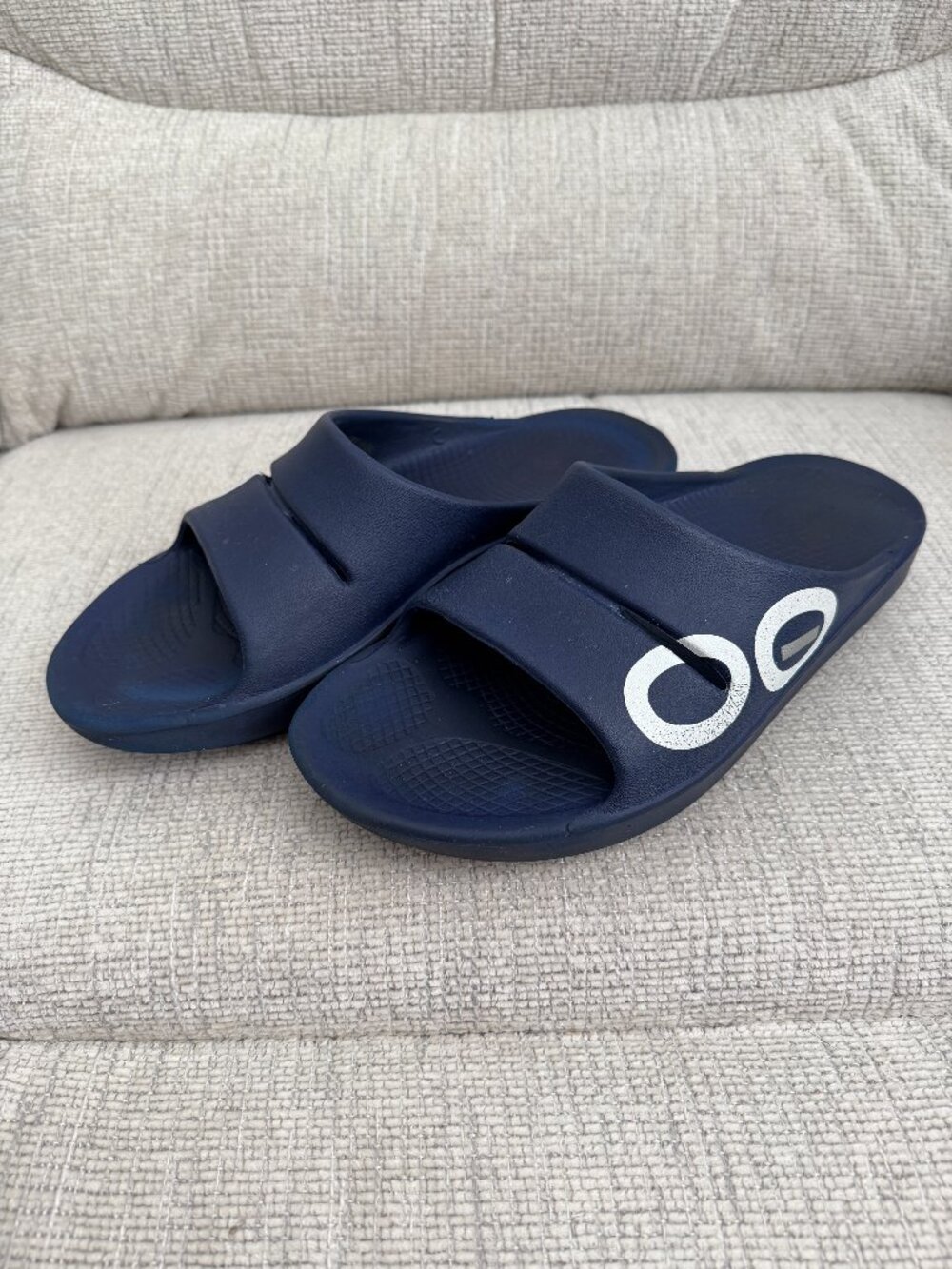 OOFOS OOahh Sport Slides M7 W9 Navy Blue Recovery Sandals Comfort Slip On EU 40
